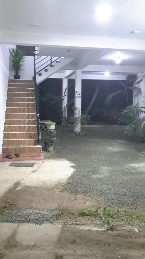 New Sandaruvilla เวลิกามา ภายนอก รูปภาพ