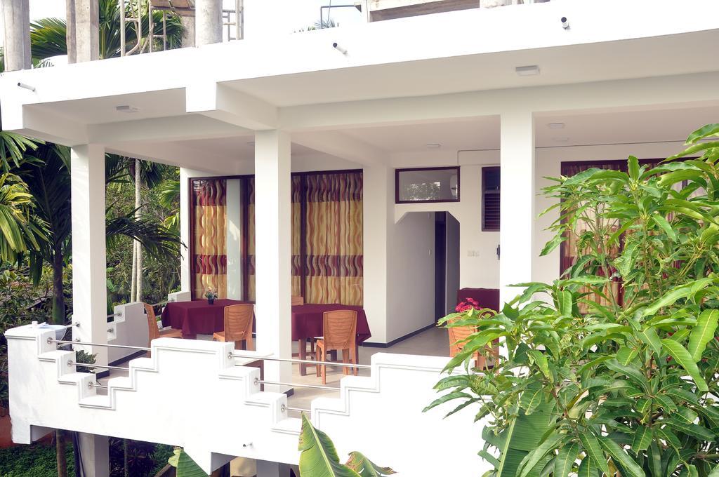 New Sandaruvilla เวลิกามา ภายนอก รูปภาพ